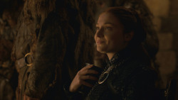 extant_GameOfThrones_8x04-TheLastOfTheStarks_1331