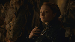 extant_GameOfThrones_8x04-TheLastOfTheStarks_1337