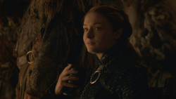 extant_GameOfThrones_8x04-TheLastOfTheStarks_1339