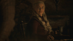 extant_GameOfThrones_8x04-TheLastOfTheStarks_1353