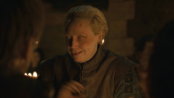 extant_GameOfThrones_8x04-TheLastOfTheStarks_1392