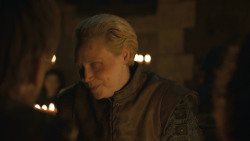 extant_GameOfThrones_8x04-TheLastOfTheStarks_1393