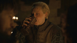 extant_GameOfThrones_8x04-TheLastOfTheStarks_1397