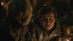 extant_GameOfThrones_8x04-TheLastOfTheStarks_1415