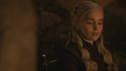 extant_GameOfThrones_8x04-TheLastOfTheStarks_1514
