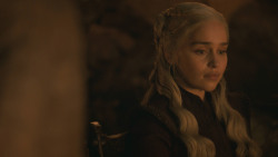 extant_GameOfThrones_8x04-TheLastOfTheStarks_1515