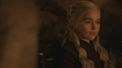 extant_GameOfThrones_8x04-TheLastOfTheStarks_1516