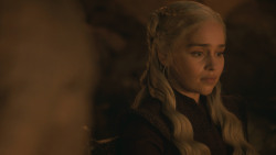 extant_GameOfThrones_8x04-TheLastOfTheStarks_1524