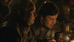 extant_GameOfThrones_8x04-TheLastOfTheStarks_1688