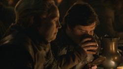 extant_GameOfThrones_8x04-TheLastOfTheStarks_1690