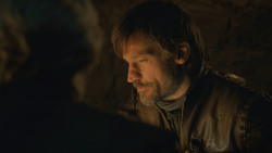 extant_GameOfThrones_8x04-TheLastOfTheStarks_1697