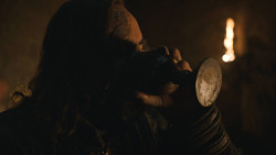 extant_GameOfThrones_8x04-TheLastOfTheStarks_1904