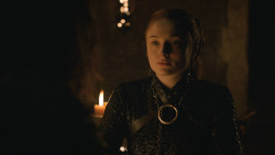 extant_GameOfThrones_8x04-TheLastOfTheStarks_1967
