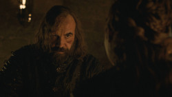 extant_GameOfThrones_8x04-TheLastOfTheStarks_2072