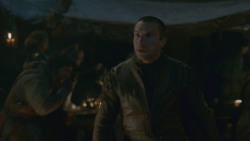 extant_GameOfThrones_8x04-TheLastOfTheStarks_2138