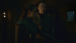 extant_GameOfThrones_8x04-TheLastOfTheStarks_2177