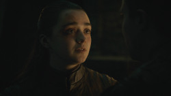 extant_GameOfThrones_8x04-TheLastOfTheStarks_2215