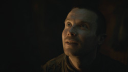 extant_GameOfThrones_8x04-TheLastOfTheStarks_2252