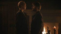 extant_GameOfThrones_8x04-TheLastOfTheStarks_2595