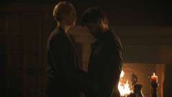 extant_GameOfThrones_8x04-TheLastOfTheStarks_2600