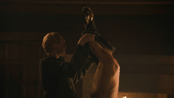 extant_GameOfThrones_8x04-TheLastOfTheStarks_2610