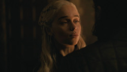 extant_GameOfThrones_8x04-TheLastOfTheStarks_2779