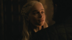 extant_GameOfThrones_8x04-TheLastOfTheStarks_2781