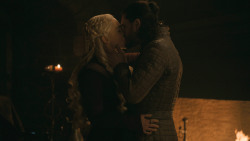 extant_GameOfThrones_8x04-TheLastOfTheStarks_2820