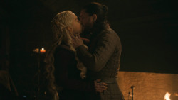 extant_GameOfThrones_8x04-TheLastOfTheStarks_2828