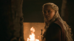 extant_GameOfThrones_8x04-TheLastOfTheStarks_2923