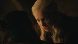 extant_GameOfThrones_8x04-TheLastOfTheStarks_2958