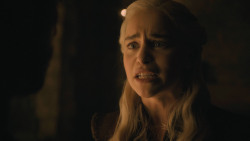 extant_GameOfThrones_8x04-TheLastOfTheStarks_2978