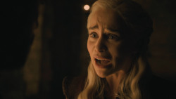 extant_GameOfThrones_8x04-TheLastOfTheStarks_2982