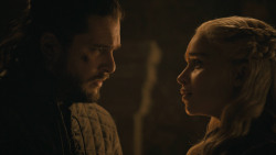 extant_GameOfThrones_8x04-TheLastOfTheStarks_3003