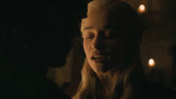 extant_GameOfThrones_8x04-TheLastOfTheStarks_3023