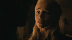 extant_GameOfThrones_8x04-TheLastOfTheStarks_3061