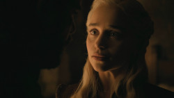 extant_GameOfThrones_8x04-TheLastOfTheStarks_3065