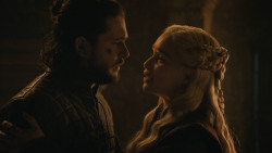 extant_GameOfThrones_8x04-TheLastOfTheStarks_3074
