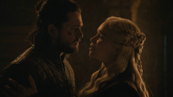 extant_GameOfThrones_8x04-TheLastOfTheStarks_3086