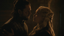 extant_GameOfThrones_8x04-TheLastOfTheStarks_3089