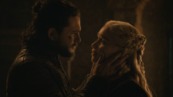 extant_GameOfThrones_8x04-TheLastOfTheStarks_3099