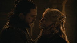 extant_GameOfThrones_8x04-TheLastOfTheStarks_3107