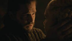 extant_GameOfThrones_8x04-TheLastOfTheStarks_3121