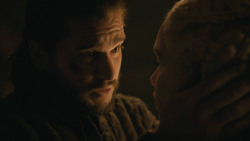 extant_GameOfThrones_8x04-TheLastOfTheStarks_3122