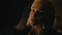 extant_GameOfThrones_8x04-TheLastOfTheStarks_3143