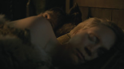 extant_GameOfThrones_8x04-TheLastOfTheStarks_3182