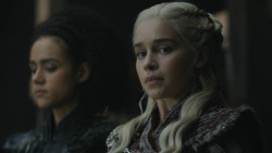 extant_GameOfThrones_8x04-TheLastOfTheStarks_3297