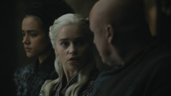 extant_GameOfThrones_8x04-TheLastOfTheStarks_3317