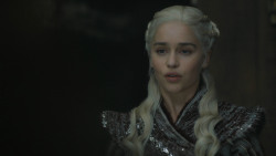 extant_GameOfThrones_8x04-TheLastOfTheStarks_3415