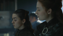 extant_GameOfThrones_8x04-TheLastOfTheStarks_3514